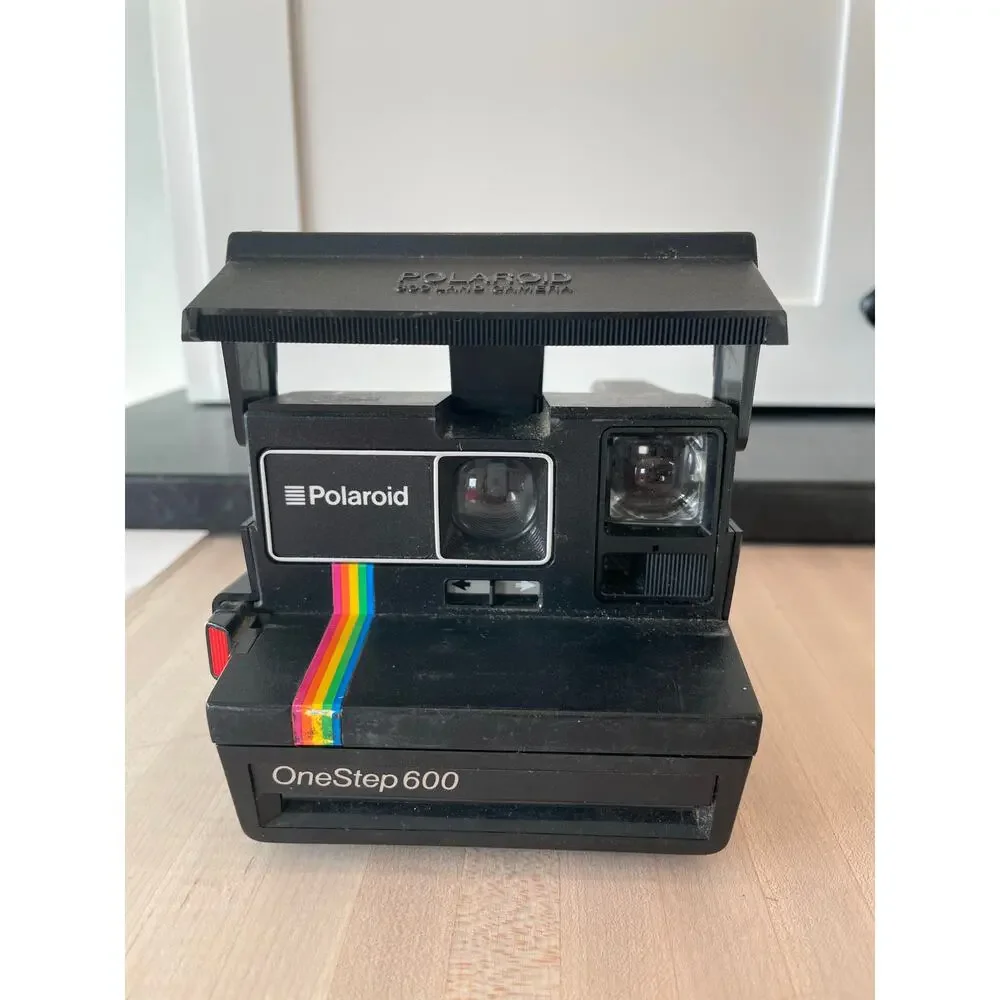 Vintage Polaroid Rainbow OneStep 600 Instant film camera